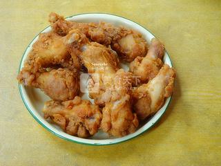 酥脆炸鸡根的做法步骤:7
